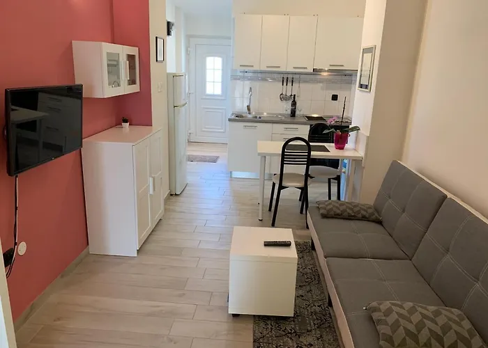 Διαμέρισμα Martina ---80m From The Sea--- *