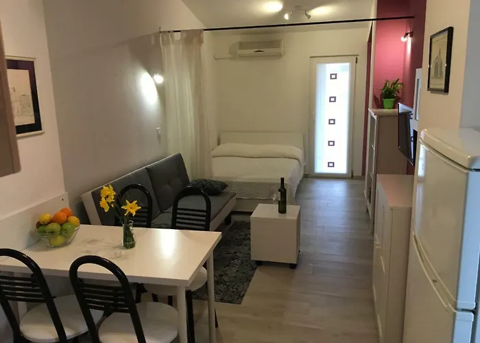 Martina ---80m From The Sea--- Lejlighed